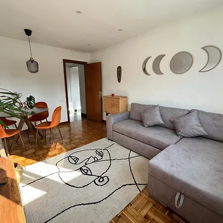 Atico Con Vistas En El Centro De 아파트