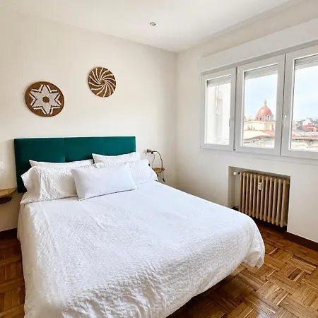 Appartement Atico Con Vistas En El Centro De Oviedo